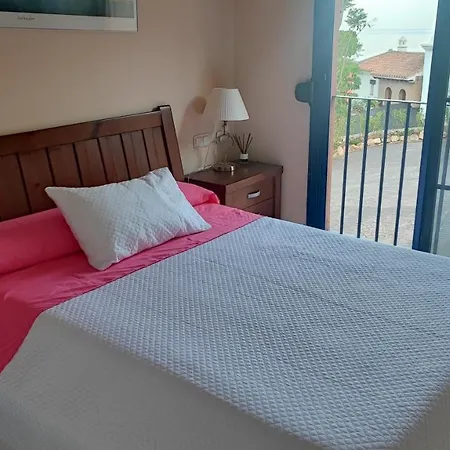 Vista Bahia Con Piscinas, Parking Y Terraza